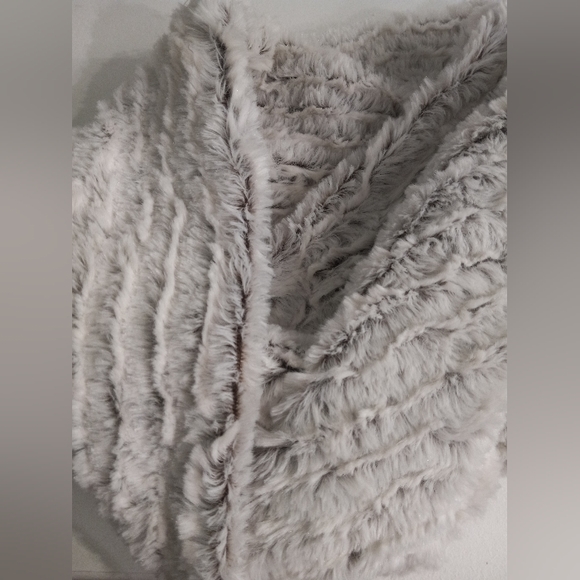 Infinity Scarf - Picture 2 of 2